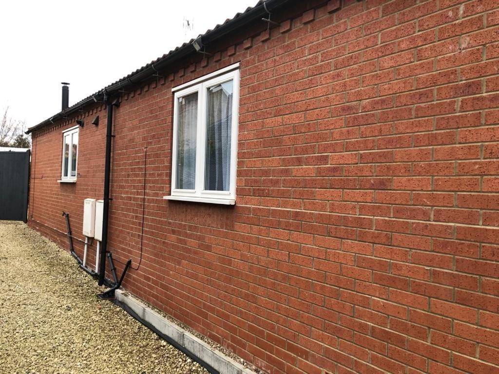 Cozy Lodge With Private Garden And Bbq Barton-upon-Humber Dış mekan fotoğraf